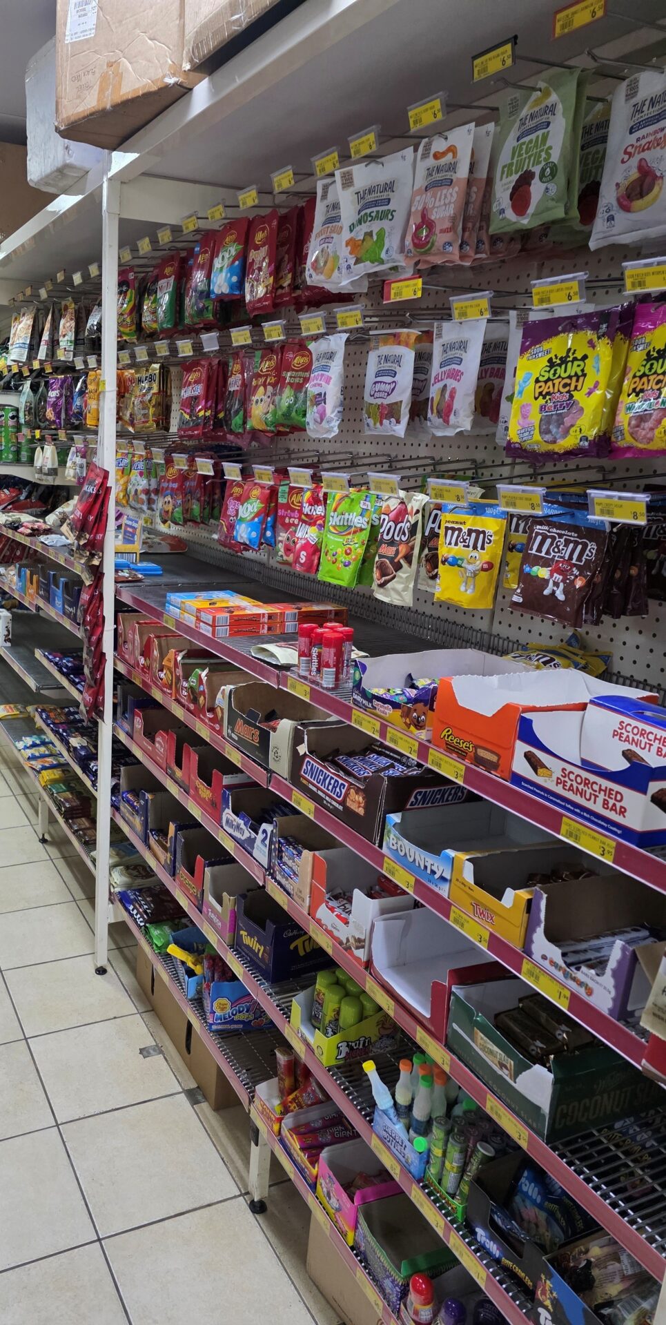 Friendly Grocer Candy.2jpg
