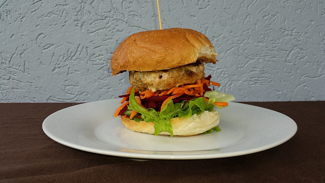 Mason's Croc Burger – Masons Cafe
