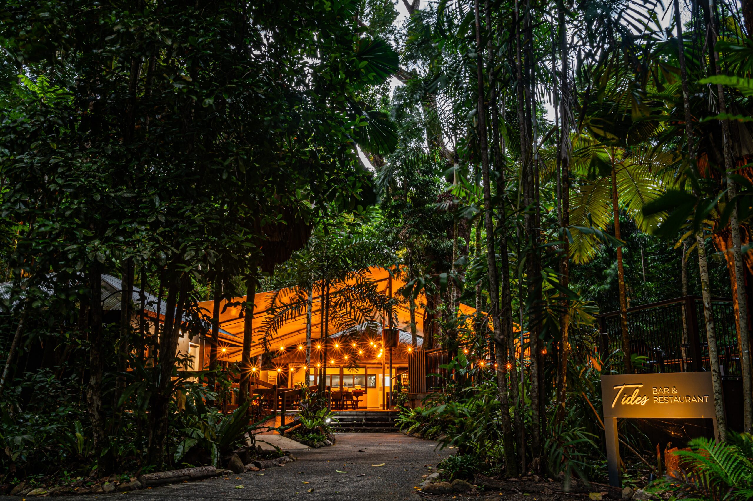 Cape Trib Beach House Restaurant Night